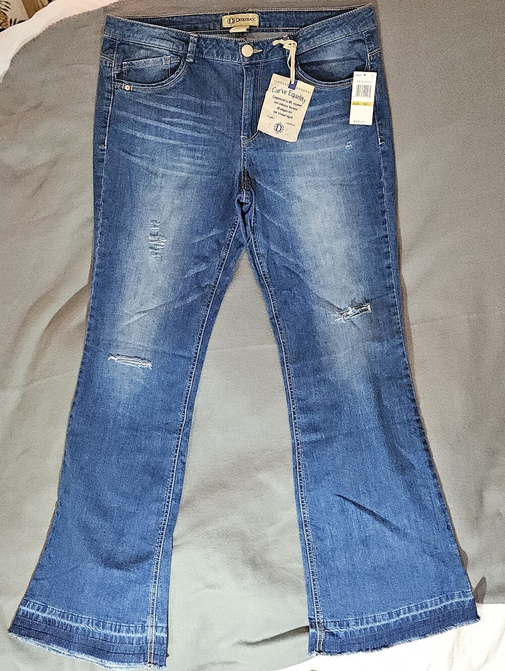 Democracy Liberty Bell Flare Jeans Size 14 NWT Distressed Medium Wash